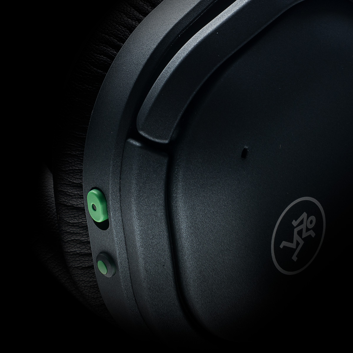 MC50BT Wireless Noise Cancelling Headphones MACKIE MACKIE