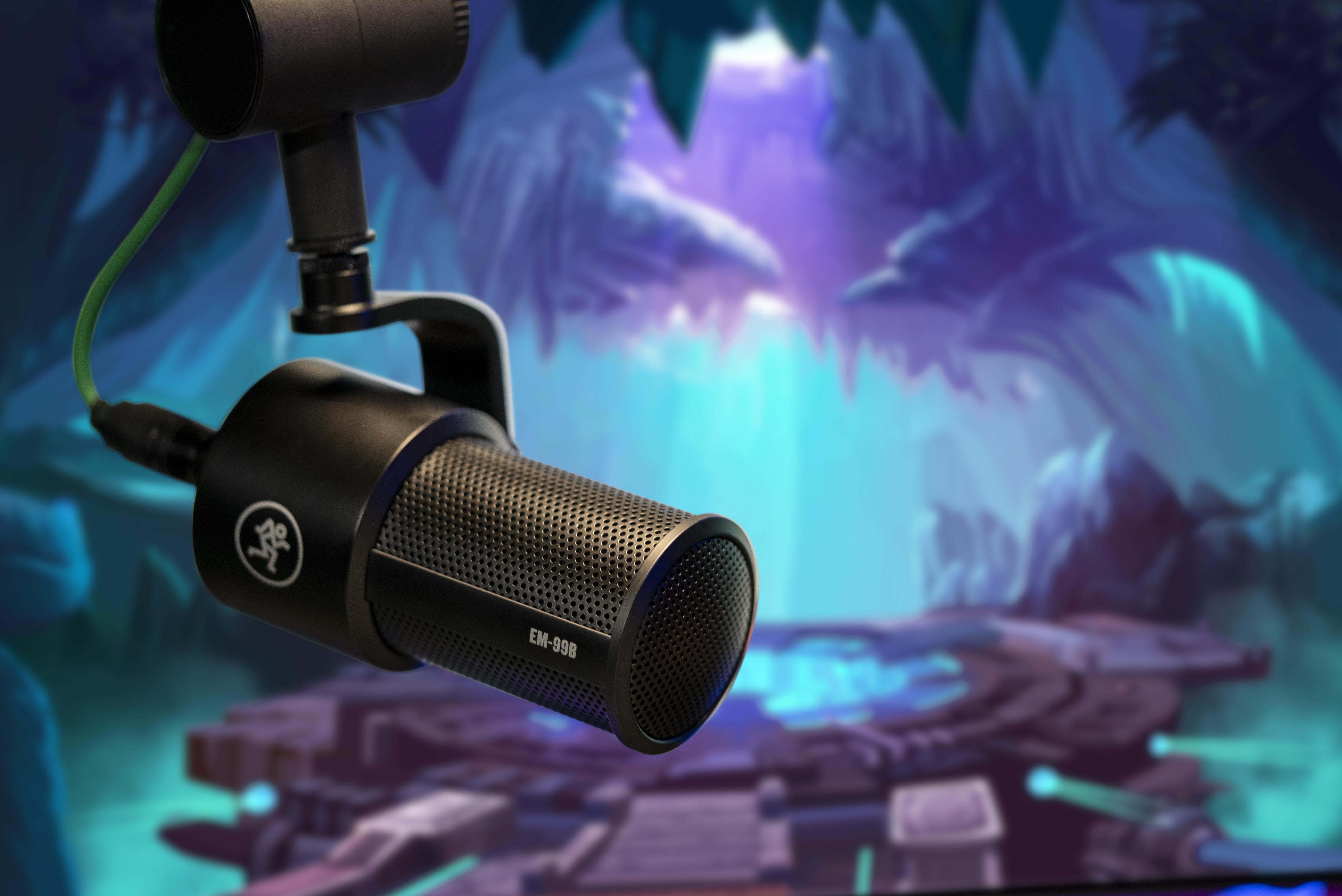 2022 Mackie Holiday Gift Guide